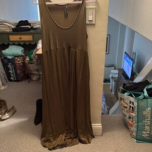Elegant Olive Green Maxi Dress